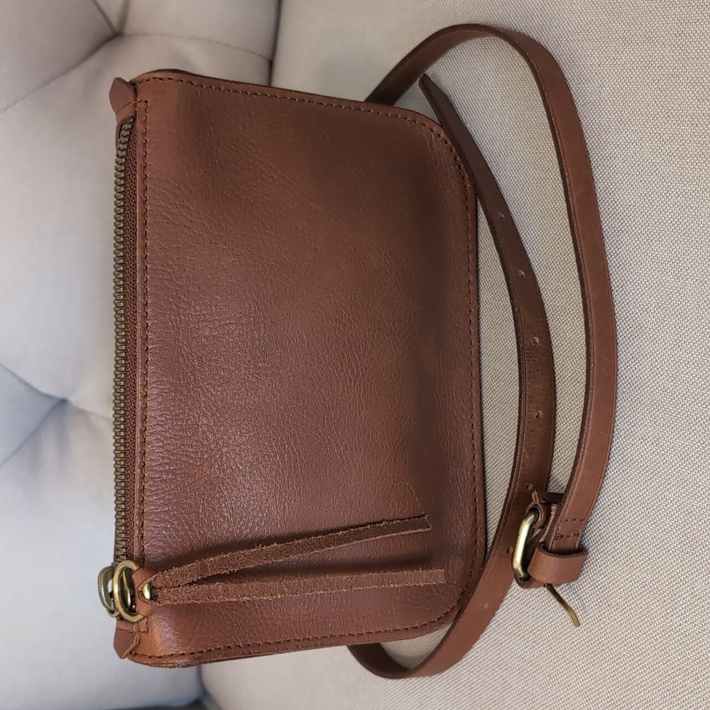 Madewell The Simple Pouch Belt Bag I English Saddle